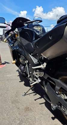 YAMAHA-YZF R1-2010
