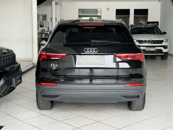 AUDI-Q3-1.4 35 TFSI GASOLINA PRESTIGE PLUS S TRONIC AUDI-Q3-2021