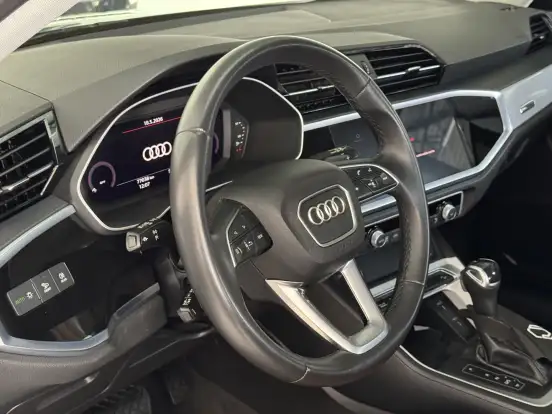 AUDI-Q3-1.4 35 TFSI GASOLINA PRESTIGE PLUS S TRONIC AUDI-Q3-2021