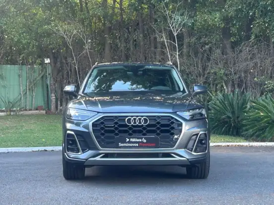 AUDI-Q5-2.0 45 TFSI GASOLINA S LINE BLACK QUATTRO S TRONIC AUDI-Q5-2024