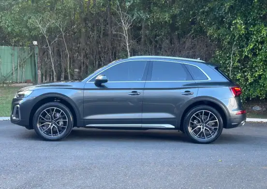AUDI-Q5-2024