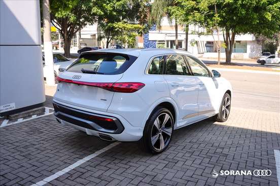 AUDI-Q5-2026