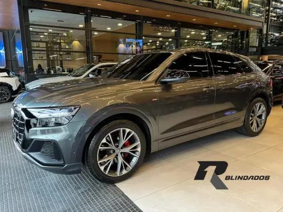 AUDI Q8 3.0 TFSI GASOLINA PERFORMANCE QUATTRO TIPTRONIC AUDI Q8 3.0 TFSI GASOLINA PERFORMANCE QUATTRO TIPTRONIC