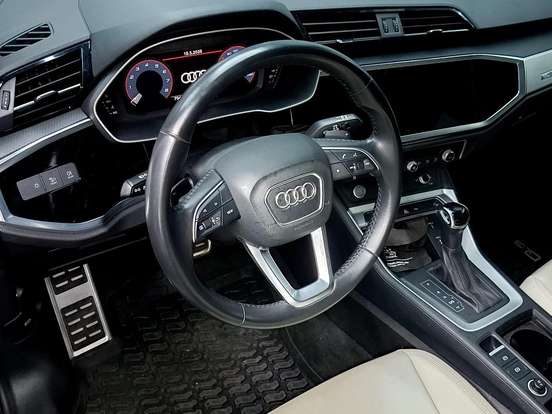 AUDI-Q3-1.4 35 TFSI GASOLINA BLACK S TRONIC AUDI-Q3-2020