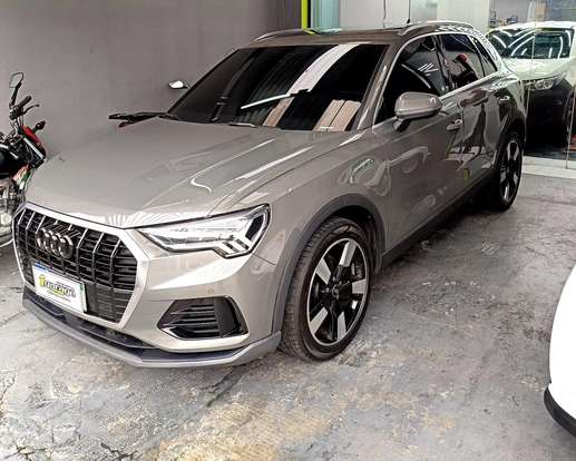 AUDI-Q3-2020