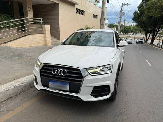 AUDI Q3 1.4 TFSI ATTRACTION GASOLINA 4P S TRONIC