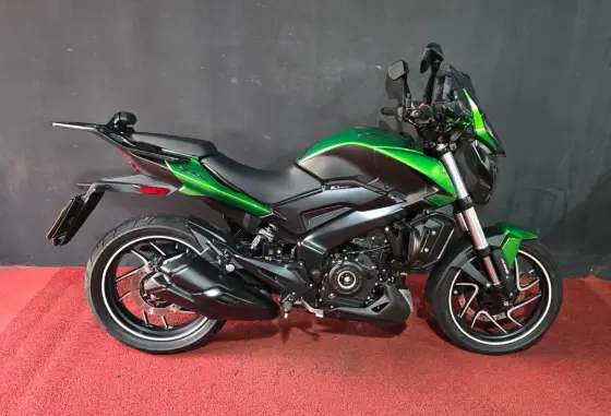 BAJAJ DOMINAR 400 BAJAJ DOMINAR 400
