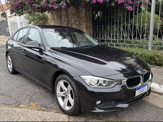 BMW 320i 2.0 16V TURBO ACTIVE FLEX 4P AUTOMÁTICO BMW 320i 2.0 16V TURBO ACTIVE FLEX 4P AUTOMÁTICO