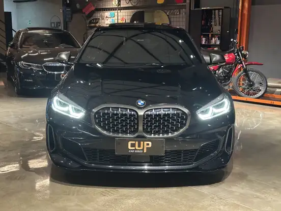 BMW-M 135i-2.0 16V TURBO GASOLINA XDRIVE AUTOMÁTICO BMW-M 135i-2019