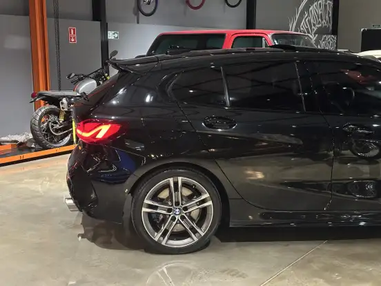 BMW-M 135i-2.0 16V TURBO GASOLINA XDRIVE AUTOMÁTICO BMW-M 135i-2019