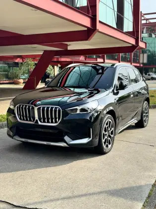 BMW X1 2.0 16V TURBO GASOLINA SDRIVE20I X-LINE STEPTRONIC BMW X1 2.0 16V TURBO GASOLINA SDRIVE20I X-LINE STEPTRONIC