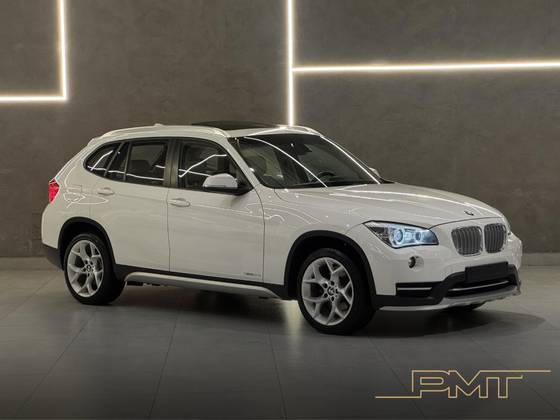 BMW X1 2.0 16V TURBO ACTIVEFLEX SDRIVE20I X-LINE 4P AUTOMÁTICO