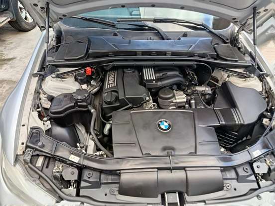BMW-320i-2.0 TOP 16V GASOLINA 4P AUTOMÁTICO BMW-320i-2011