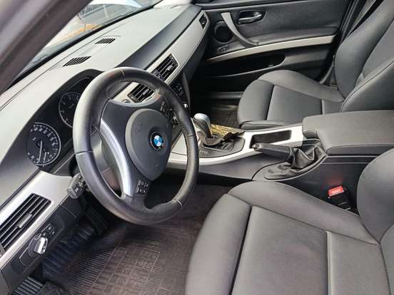 BMW-320i-2.0 TOP 16V GASOLINA 4P AUTOMÁTICO BMW-320i-2011