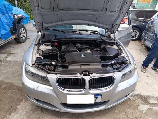 BMW-320i-2.0 TOP 16V GASOLINA 4P AUTOMÁTICO BMW-320i-2011