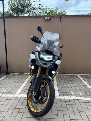 BMW-F 850 GS ADVENTURE PREMIUM-2021