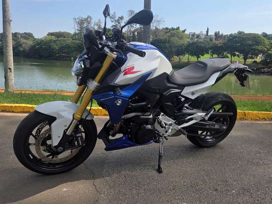 BMW-F 900 R SPORT PLUS BMW-F 900 R SPORT PLUS-2022
