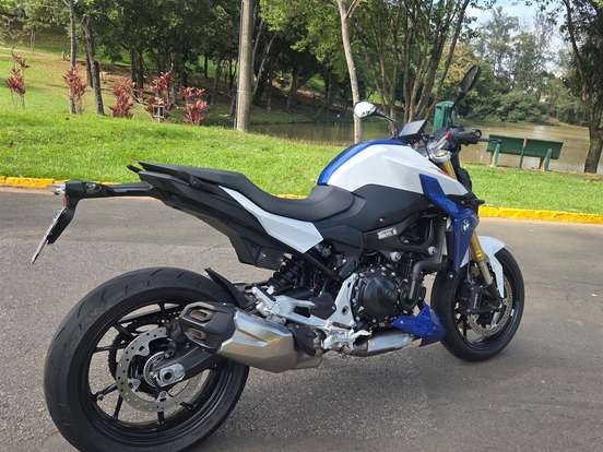 BMW-F 900 R SPORT PLUS BMW-F 900 R SPORT PLUS-2022