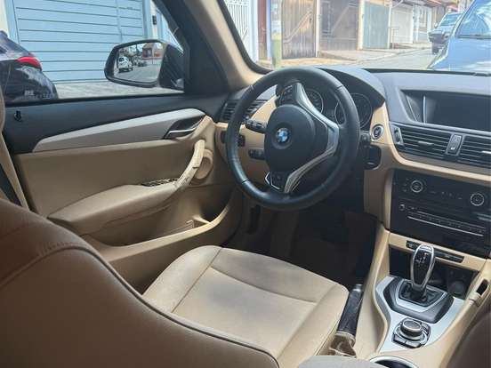 BMW-X1-2.0 16V TURBO ACTIVEFLEX SDRIVE20I X-LINE 4P AUTOMÁTICO BMW-X1-2014