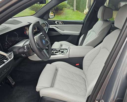 BMW-X5-2025