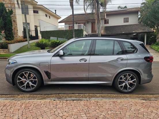 BMW-X5-3.0 I6 TURBO HÍBRIDO XDRIVE50E M SPORT AUTOMÁTICO BMW-X5-2025
