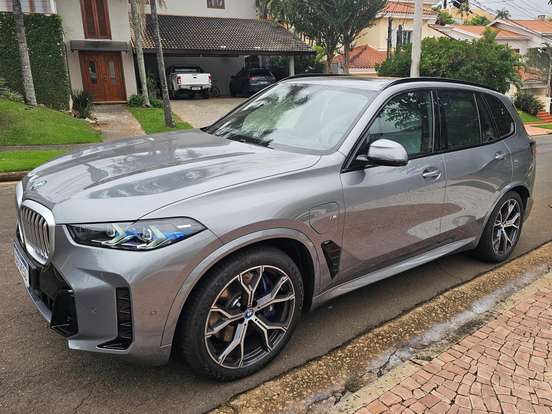 BMW-X5-3.0 I6 TURBO HÍBRIDO XDRIVE50E M SPORT AUTOMÁTICO BMW-X5-2025
