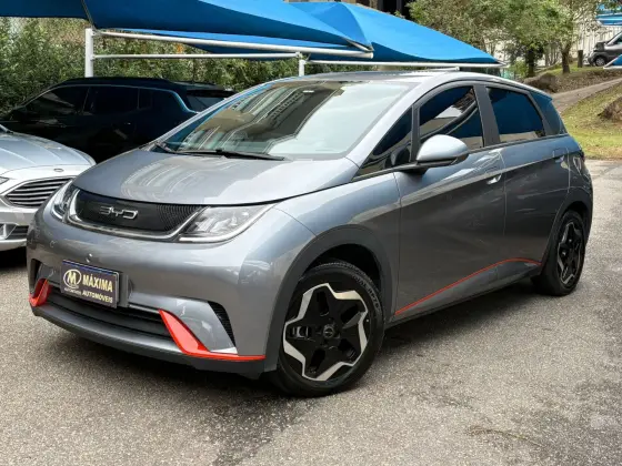 BYD DOLPHIN 44,9 KW ELÉTRICO BYD DOLPHIN 44,9 KW ELÉTRICO
