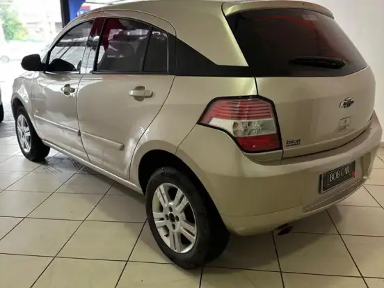 CHEVROLET-AGILE-1.4 MPFI LTZ WIFI 8V FLEX 4P MANUAL CHEVROLET-AGILE-2011