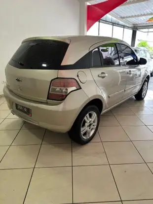 CHEVROLET-AGILE-2011
