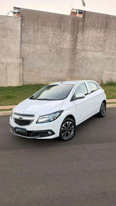 CHEVROLET-ONIX-2015