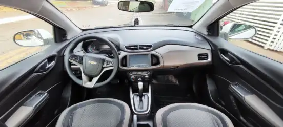CHEVROLET-PRISMA-2014
