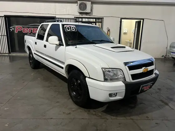 CHEVROLET S10 2.4 ADVANTAGE 4X2 CD 8V FLEX 4P MANUAL CHEVROLET S10 2.4 ADVANTAGE 4X2 CD 8V FLEX 4P MANUAL