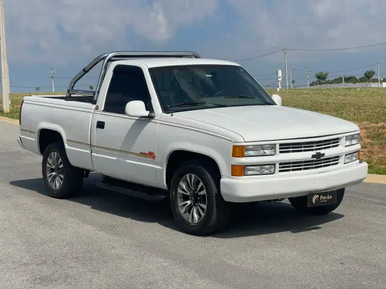CHEVROLET SILVERADO 4.1 CONQUEST 4X2 CS 18V DIESEL 2P MANUAL CHEVROLET SILVERADO 4.1 CONQUEST 4X2 CS 18V DIESEL 2P MANUAL