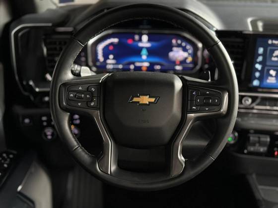 CHEVROLET SILVERADO 5.3 V8 GASOLINA 1500 HIGH COUNTRY 4X4 AUTOMÁTICO