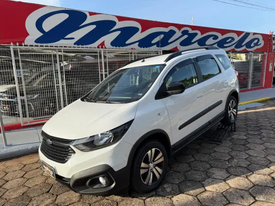 CHEVROLET SPIN 1.8 ACTIV7 8V FLEX 4P AUTOMÁTICO CHEVROLET SPIN 1.8 ACTIV7 8V FLEX 4P AUTOMÁTICO