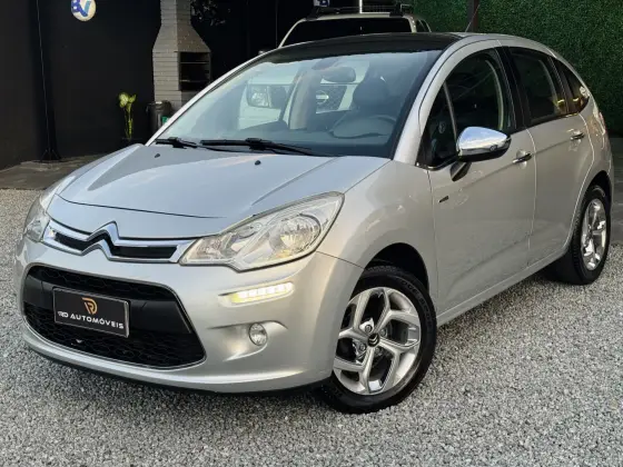 CITROËN C3 1.6 EXCLUSIVE 16V FLEX 4P MANUAL CITROËN C3 1.6 EXCLUSIVE 16V FLEX 4P MANUAL