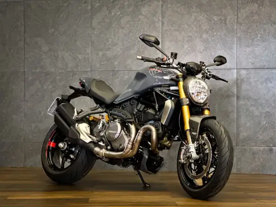 DUCATI MONSTER 1200 S DUCATI MONSTER 1200 S