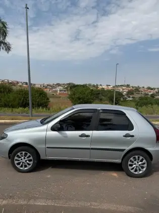 FIAT PALIO 1.0 MPI FIRE ECONOMY 8V FLEX 4P MANUAL FIAT PALIO 1.0 MPI FIRE ECONOMY 8V FLEX 4P MANUAL