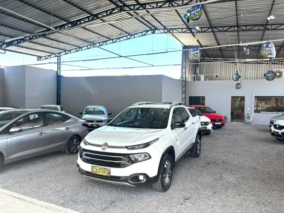 FIAT STRADA 1.3 FIREFLY FLEX FREEDOM CD MANUAL FIAT STRADA 1.3 FIREFLY FLEX FREEDOM CD MANUAL