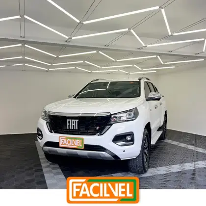 FIAT TITANO 2.2 TURBO DIESEL RANCH 4X4 AT6 FIAT TITANO 2.2 TURBO DIESEL RANCH 4X4 AT6