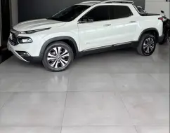 FIAT TORO 2.0 16V TURBO DIESEL VOLCANO 4WD AT9 FIAT TORO 2.0 16V TURBO DIESEL VOLCANO 4WD AT9