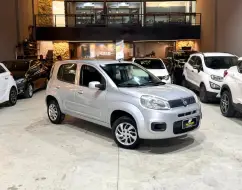 FIAT UNO 1.0 EVO ATTRACTIVE 8V FLEX 4P MANUAL FIAT UNO 1.0 EVO ATTRACTIVE 8V FLEX 4P MANUAL