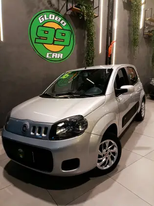 FIAT UNO 1.0 EVO VIVACE 8V FLEX 4P MANUAL FIAT UNO 1.0 EVO VIVACE 8V FLEX 4P MANUAL