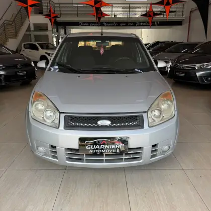 FORD FIESTA 1.6 MPI SEDAN 8V FLEX 4P MANUAL FORD FIESTA 1.6 MPI SEDAN 8V FLEX 4P MANUAL