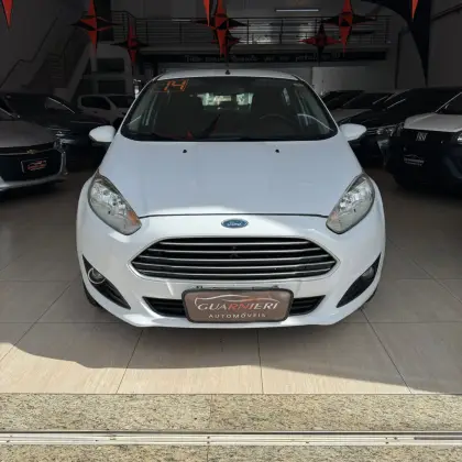 FORD FIESTA 1.6 SE HATCH 16V FLEX 4P POWERSHIFT FORD FIESTA 1.6 SE HATCH 16V FLEX 4P POWERSHIFT
