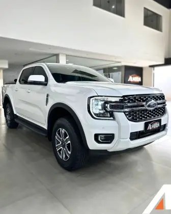 FORD RANGER 3.0 V6 TURBO DIESEL CD XLT 4X4 AUTOMÁTICO