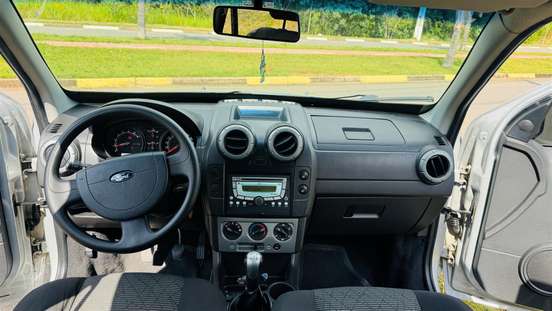 FORD-ECOSPORT-2011