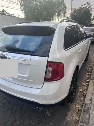 FORD-EDGE-2012