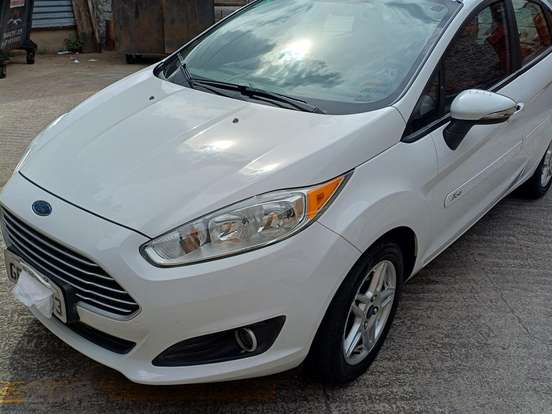 FORD-FIESTA-1.6 SEL SEDAN 16V FLEX 4P POWERSHIFT FORD-FIESTA-2017