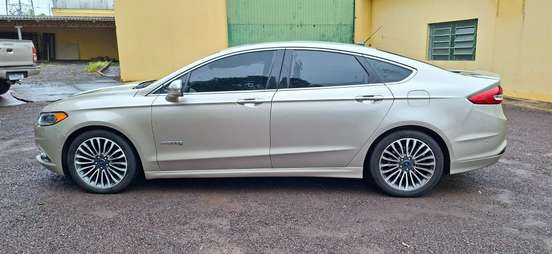 FORD-FUSION-2016